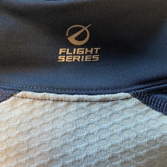 NORTHFACE flight series lightweight jacket, size medium - Picture 5 of 7